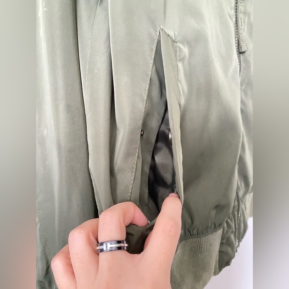 Hollister Jacket - Picture 4 of 7